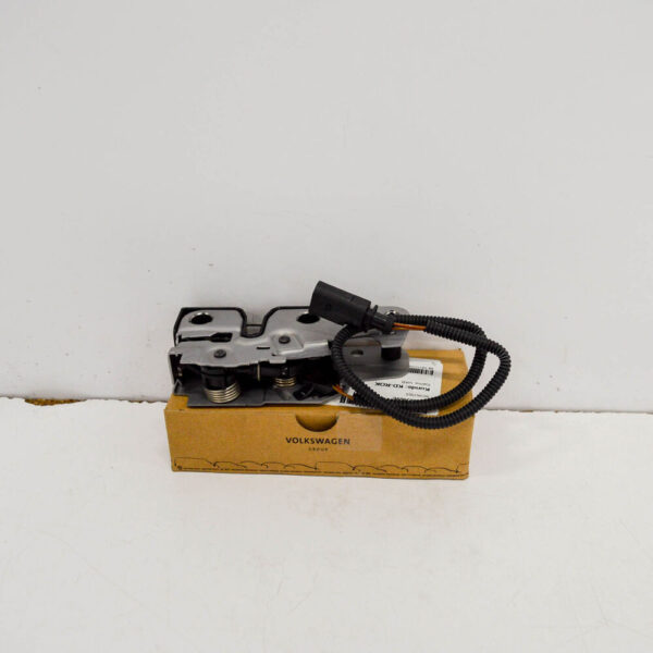 1K1823509E - NEW VOLKSWAGEN JETTA MK5 BONNET LOCK 1K1823509E 2008