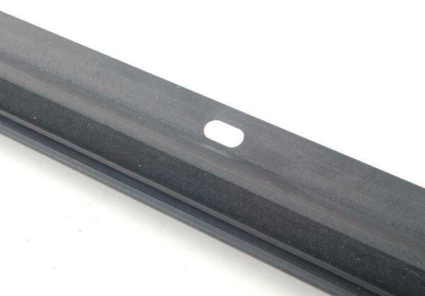 1K5839478F5AP - NEW VW JETTA A5 REAR RIGHT OUTER WINDOW APERTURE SEAL 1K5839478F5AP ORIGINAL