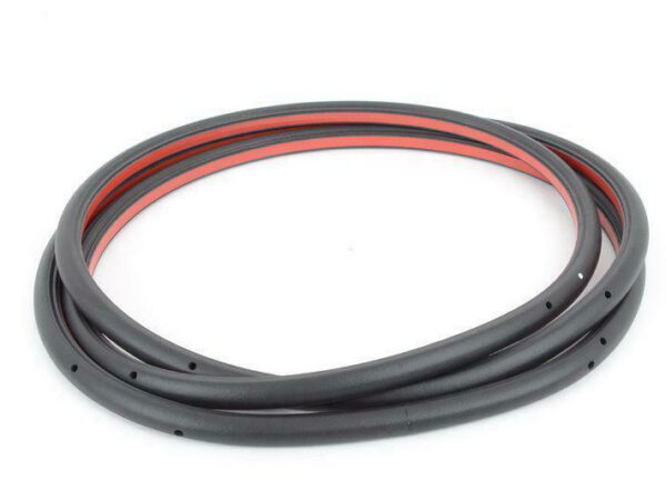 1K5839702B5AP - NEW VOLKSWAGEN JETTA A5 REAR DOOR OUTER SEAL 1K5839702B5AP ORIGINAL