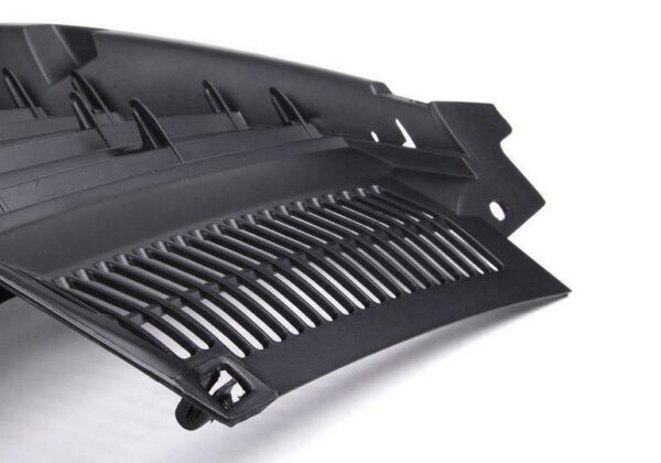 1K5853653C9B9 - NEW VOLKSWAGEN JETTA A5 FRONT RADIATOR GRILLE FRAME 1K5853653C9B9 ORIGINAL