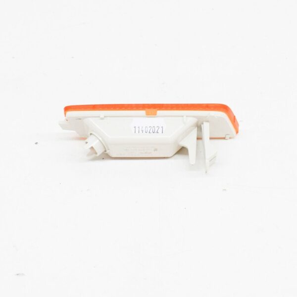 1K5945071B - NEW VOLKSWAGEN JETTA MK5 FRONT LEFT MARKER LIGHT 1K5945071B