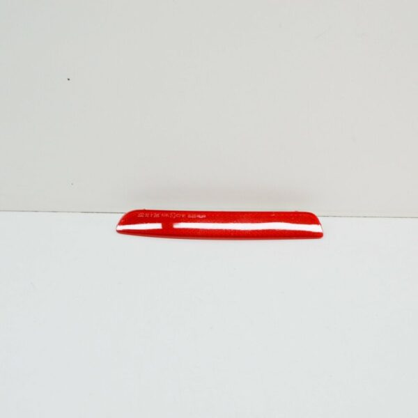 1K5945106 - NEW VOLKSWAGEN JETTA MK5 REAR BUMPER RIGHT SIDE REFLECTOR 1K5945106