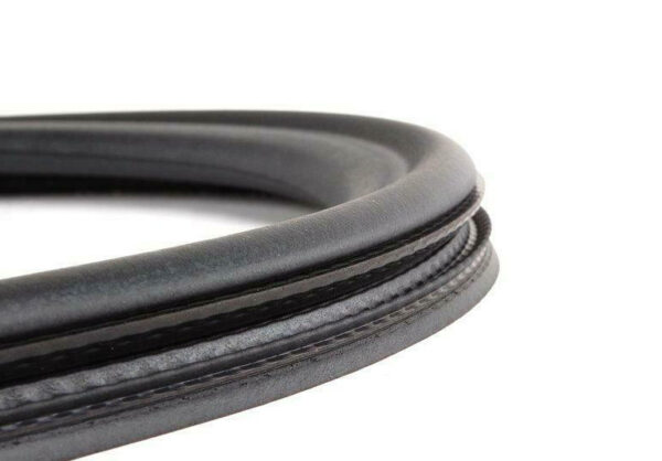 1K6827705B9B9 - NEW VOLKSWAGEN GOLF MK5 REAR LID HATCH SEAL 1K6827705B9B9 ORIGINAL