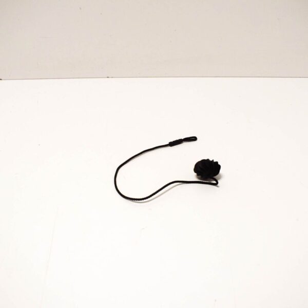 1K6863447A9B9 - VW Golf Mk5 Mk6, Rear Inner Shelf String Strap, 1K6863447A9B9, Genuine Part