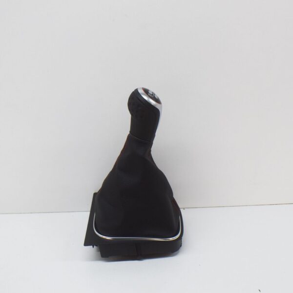 1K8711113BMAW - VW SCIROCCO MK3 GEAR KNOB 6 SPEED MANUAL GEARBOX 1K8711113BMAW NEW GENUINE