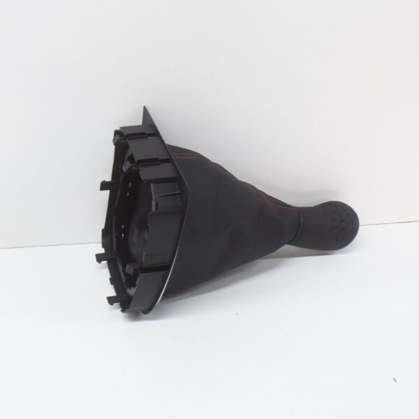 1K8711113BMAW - VW SCIROCCO MK3 GEAR KNOB 6 SPEED MANUAL GEARBOX 1K8711113BMAW NEW GENUINE