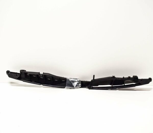 1K8805813B - NEW VW SCIROCCO MK3 FRONT CENTER RADIATOR GRILLE SUPPORT 1K8805813B