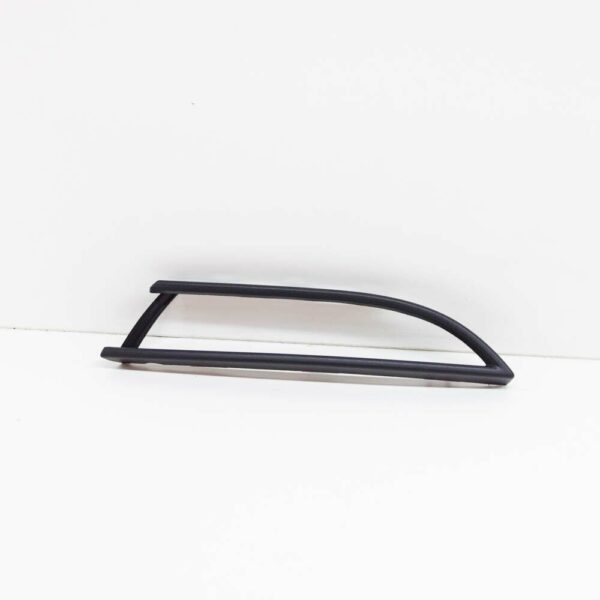 1K8807717B9B9 - NEW VW SCIROCCO FRONT BUMPER LEFT INDICATOR TRIM GRILLE 1K8807717B9B9