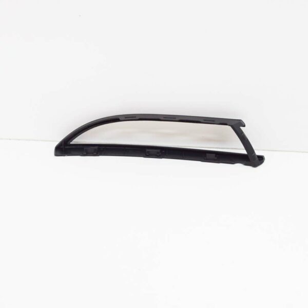 1K8807717B9B9 - NEW VW SCIROCCO FRONT BUMPER LEFT INDICATOR TRIM GRILLE 1K8807717B9B9