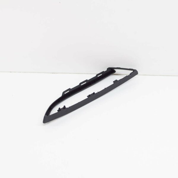 1K8807717B9B9 - NEW VW SCIROCCO FRONT BUMPER LEFT INDICATOR TRIM GRILLE 1K8807717B9B9