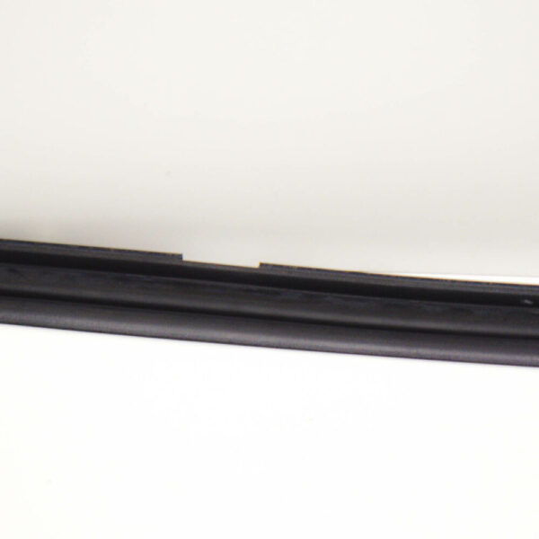 1K8837716B - NEW VW SCIROCCO MK3 FRONT RIGHT OUTER A-PILLAR DOOR SEAL 1K8837716B ORIGINAL