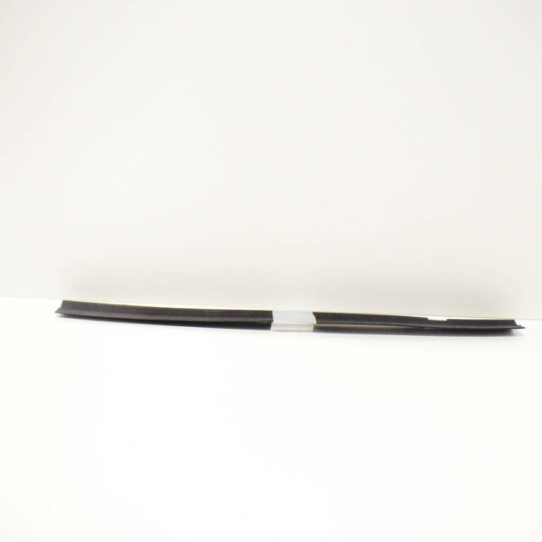 1K8837716B - NEW VW SCIROCCO MK3 FRONT RIGHT OUTER A-PILLAR DOOR SEAL 1K8837716B ORIGINAL