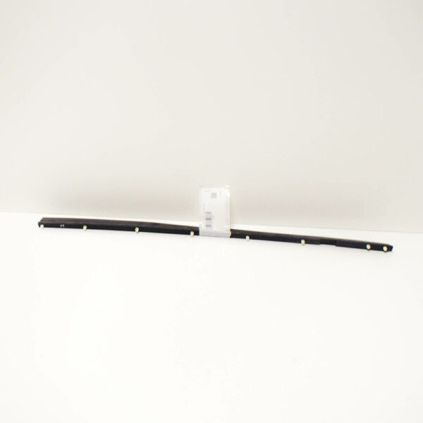 1K8837716B - NEW VW SCIROCCO MK3 FRONT RIGHT OUTER A-PILLAR DOOR SEAL 1K8837716B ORIGINAL