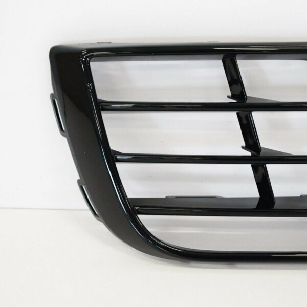 1K8853665F041 - NEW VOLKSWAGEN SCIROCCO FRONT LEFT GRILLE 1K8853665F 041 ORIGINAL