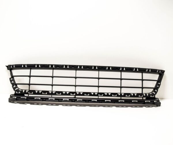 1K8853677D9B9 - VOLKSWAGEN SCIROCCO Front Bumper Center Lower Grille 1K8853677D9B9 New Genuine