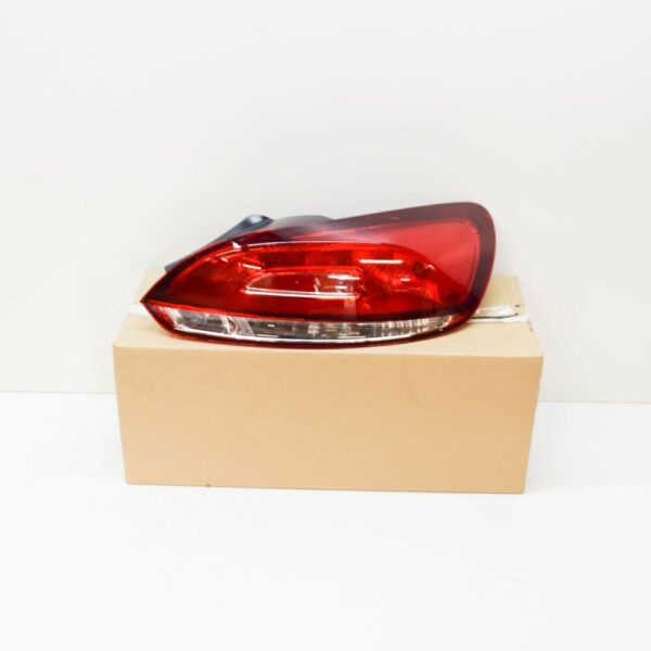 1K8945096R - NEW VOLKSWAGEN SCIROCCO MK3 REAR RIGHT TAILLIGHT 1K8945096R