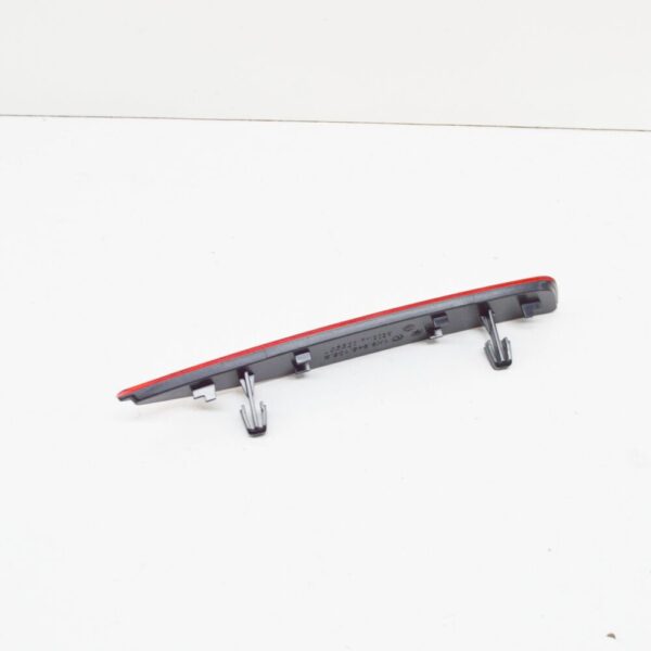1K8945105B - NEW VOLKSWAGEN SCIROCCO REAR BUMPER LEFT REFLECTOR 1K8945105B 2011 ORIGINAL