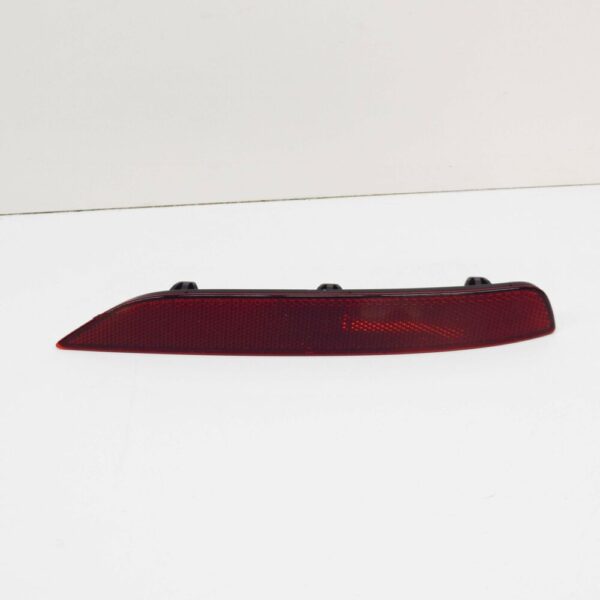 1K8945105C - NEW VOLKSWAGEN SCIROCCO MK3 REAR BUMPER LEFT SIDE REFLECTOR 1K8945105C