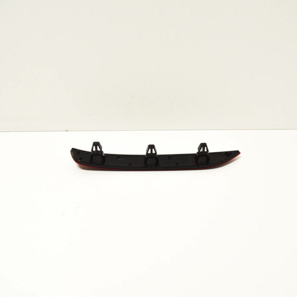 1K8945106C - NEW VOLKSWAGEN SCIROCCO MK3 REAR BUMPER RIGHT REFLECTOR 1K8945106C