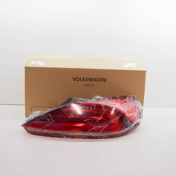 1K8945208B - Volkswagen SCIROCCO Rear Right Taillight Lamp 1K8945208B NEW GENUINE