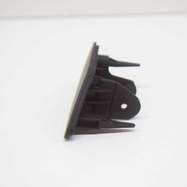 1K8955110CGRU - NEW VOLKSWAGEN SCIROCCO RIGHT HEADLIGHT WASHER COVER 1K8955110CGRU ORIGINAL