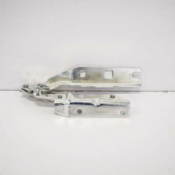 1KM823301 - NEW VOLKSWAGEN JETTA MK5 FRONT LEFT BONNET HINGE 1KM823301 ORIGINAL