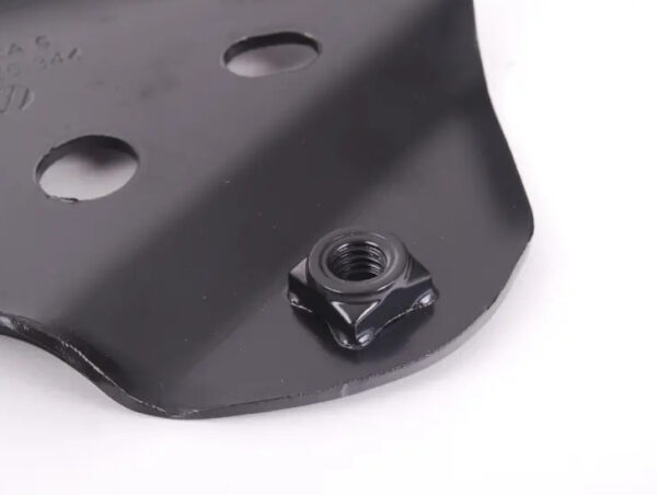 1Q0825344 - NEW VW EOS 1F RIGHT COOLER MOUNT 1Q0825344 ORIGINAL