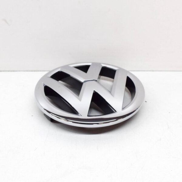 1Q0853601 - VOLKSWAGEN EOS 1F BONNET BADGE 1Q0853601739 NEW GENUINE