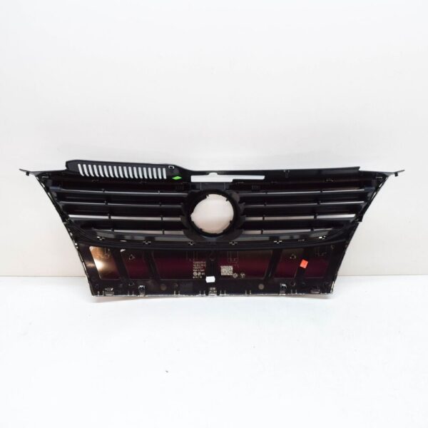 1Q0853641WAD - Volkswagen EOS Front Radiator Grille 1Q0853641WAD NEW