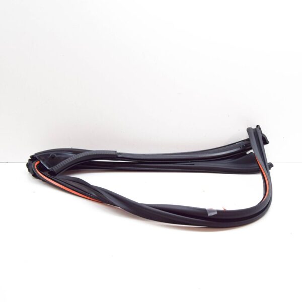 1Q0871409M5AP - VW EOS Front Windscreen Frame Seal Strip Seal 1Q0871409M5AP NEW