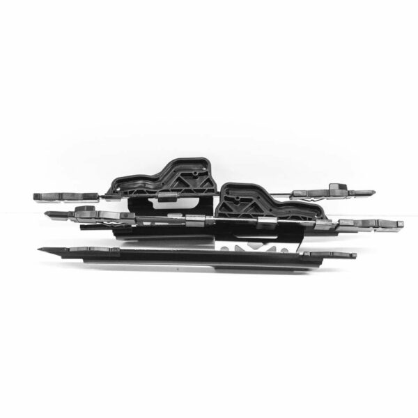 1Q0898140C - NEW VOLKSWAGEN EOS CONVERTIBLE TOP FRAME RIGHT GATE GUIDE 1Q0898140C