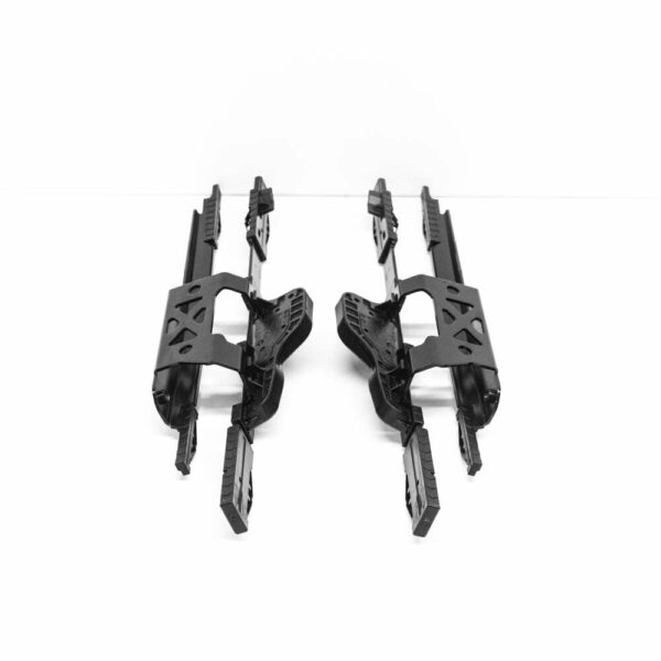 1Q0898140C - NEW VOLKSWAGEN EOS CONVERTIBLE TOP FRAME RIGHT GATE GUIDE 1Q0898140C
