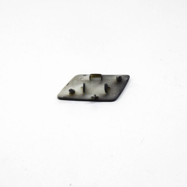1Q0955110AGRU - VOLKSWAGEN EOS Right Headlight Washer Cover 1Q0955110AGRU NEW
