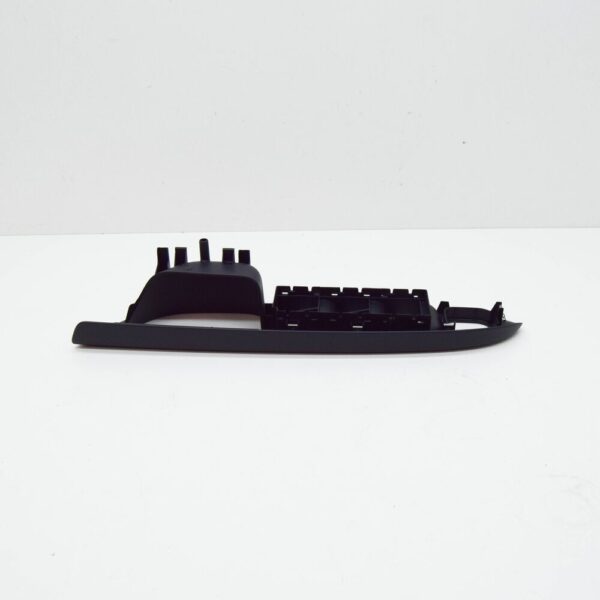 1Q2867372C81U - NEW VW EOS FRONT RIGHT DOOR HANDLE SHELL UPPER PART RHD 1Q2867372C81U ORIGINAL