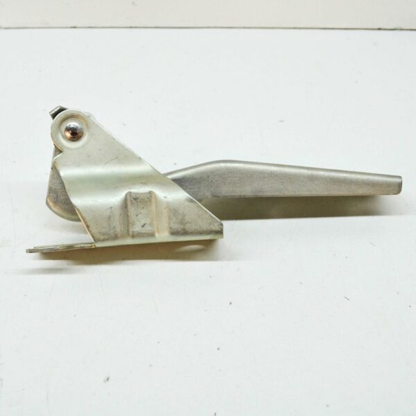 1S0823302 - NEW VOLKSWAGEN E-UP FRONT RIGHT BONNET HOOD HINGE 1S0823302