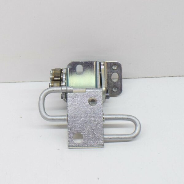 1T0831411C - NEW VOLKSWAGEN TOURAN 1T FRONT LEFT DOOR LOWER HINGE 1T0831411C