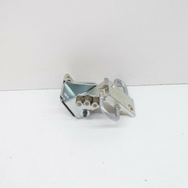 1T0831411C - NEW VOLKSWAGEN TOURAN 1T FRONT LEFT DOOR LOWER HINGE 1T0831411C