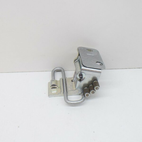 1T0831411C - NEW VOLKSWAGEN TOURAN 1T FRONT LEFT DOOR LOWER HINGE 1T0831411C