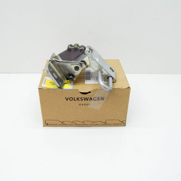 1T0831412C - VOLKSWAGEN CADDY 2K MK3 FRONT RIGHT DOOR LOWER HINGE 1T0831412C NEW GENUINE