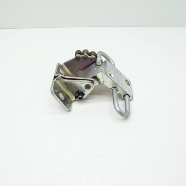 1T0831412C - VOLKSWAGEN CADDY 2K MK3 FRONT RIGHT DOOR LOWER HINGE 1T0831412C NEW GENUINE