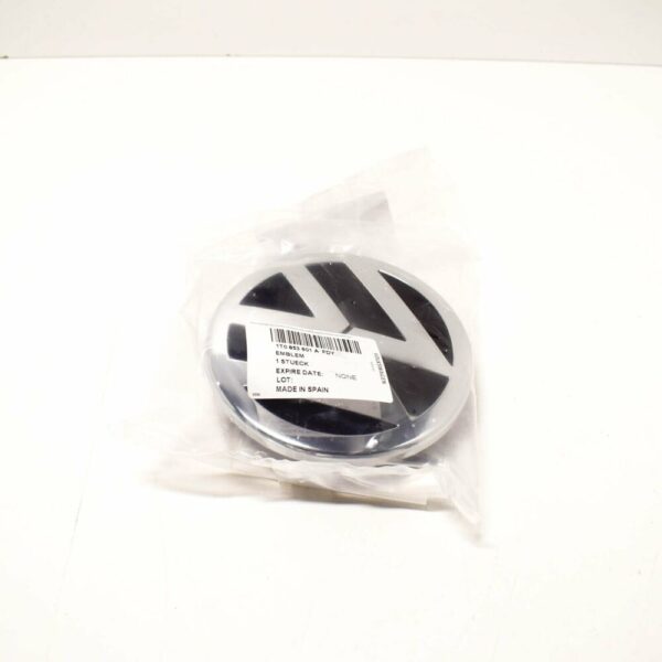 1T0853601AFDY - VOLKSWAGEN GOLF V FRONT GRILL BADGE EMBLEM 1T0853601AFDY 2008 NEW