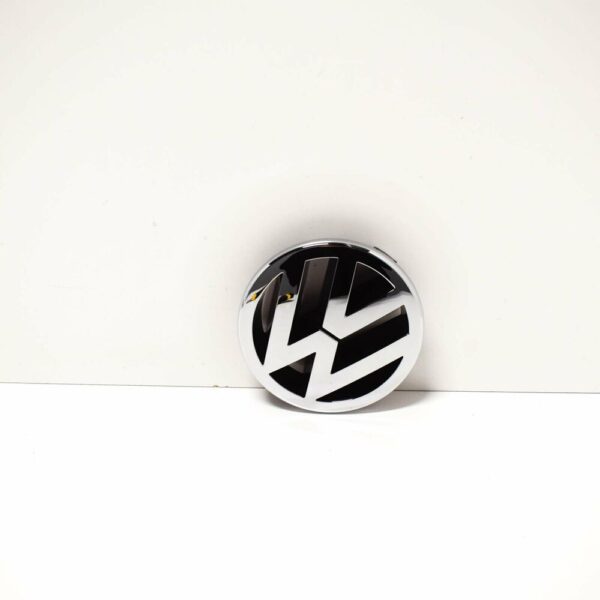 1T0853601AFDY - VOLKSWAGEN GOLF V FRONT GRILL BADGE EMBLEM 1T0853601AFDY 2008 NEW