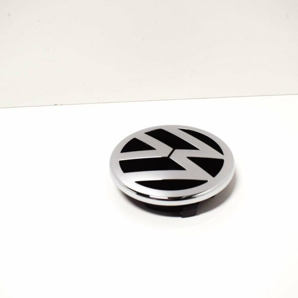 1T0853601AFDY - VOLKSWAGEN GOLF V FRONT GRILL BADGE EMBLEM 1T0853601AFDY 2008 NEW