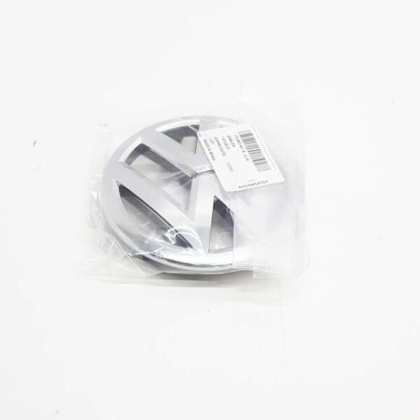 1T0853601EULM - NEW VW CADDY IV SAA RADIATOR GRILLE EMBLEM BADGE 1T0853601EULM