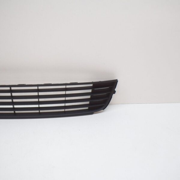 1T0853677C - VW CADDY 2K front bumper bottom center radiator grille 1T0853677C9B9 NEW ORIGINAL