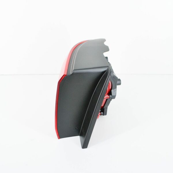 1T0945095R - NEW VW TOURAN 1T3 REAR LEFT TAILLIGHT 1T0945095R