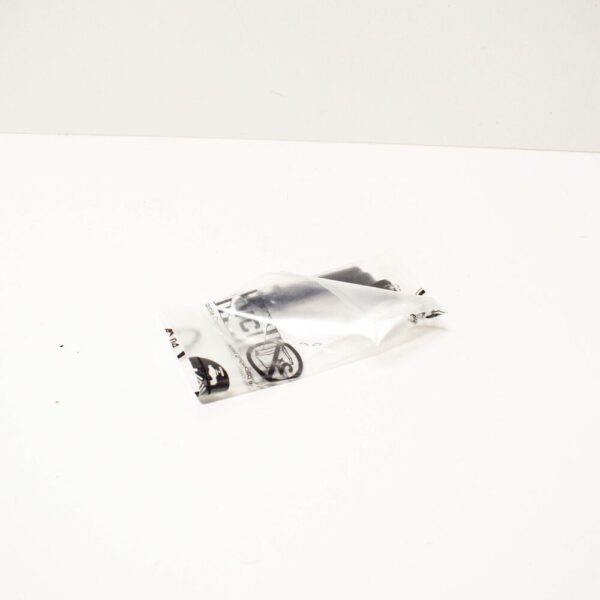 1T0955665 - Volkswagen Golf Mk6 Washer Pump Connector 1T0955665 NEW GENUINE