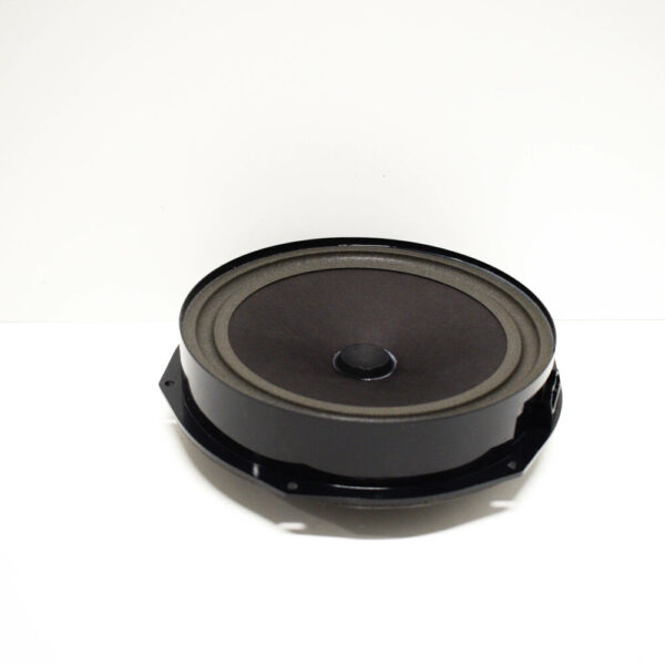 1Y0035411M - OEM VOLKSWAGEN BEETLE 1Y FRONT DOOR SPEAKER 1Y0035411M GENUINE