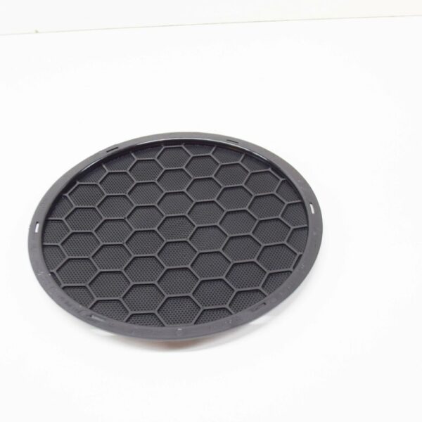 1Y0868149B41 - NEW VW BEETLE CONVERTIBLE 1Y FRONT DOOR SPEAKER COVER 1Y0868149B41 ORIGINAL