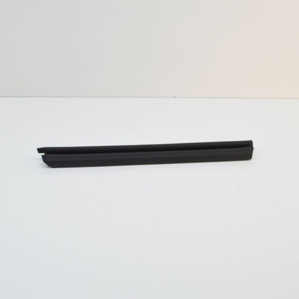 1Y0871357A - OEM VW BEETLE CONVERTIBLE 1Y TOP FRAME FRONT LEFT SEAL 1Y0871357A GENUINE
